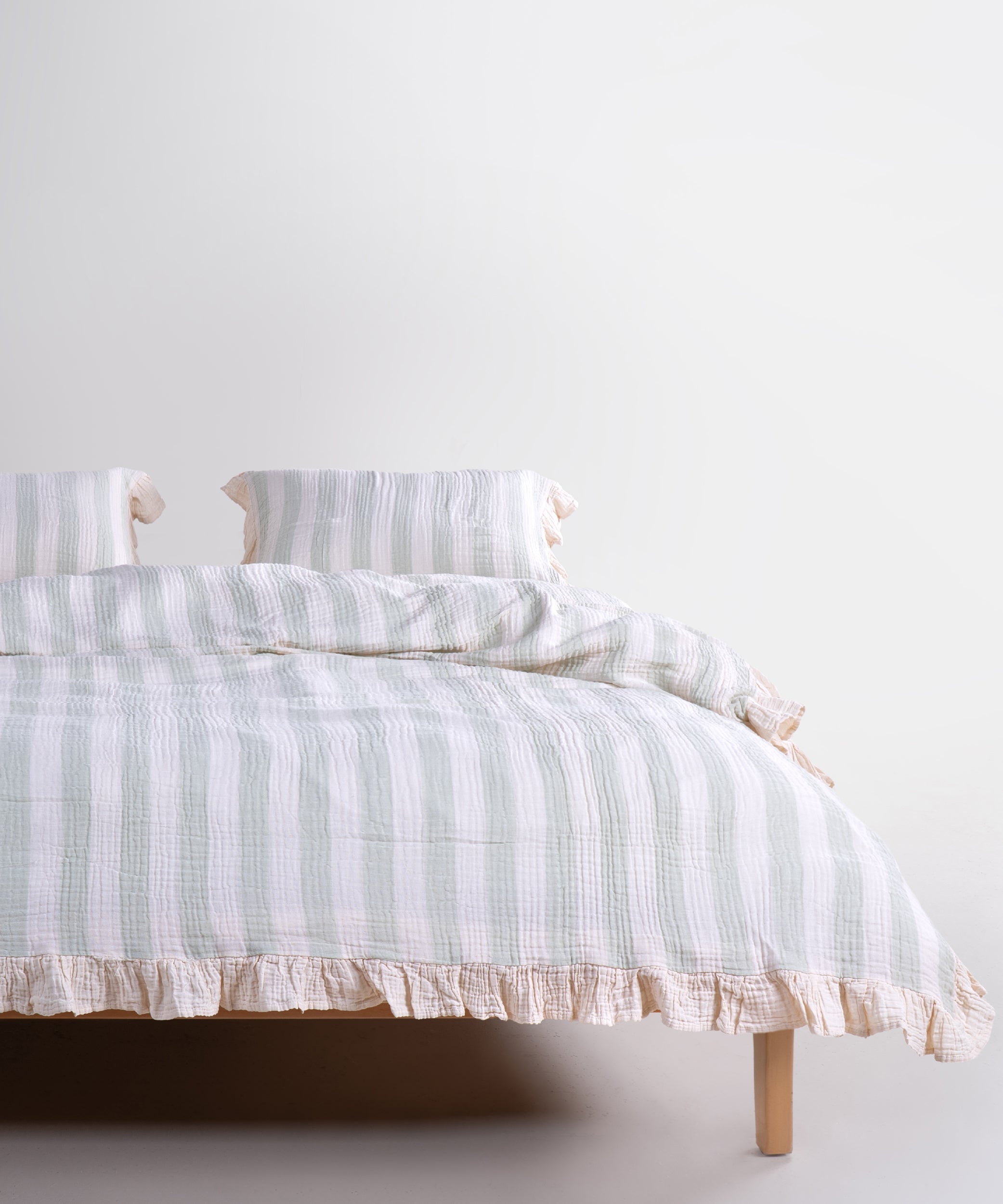 Cream and mint striped 100% cotton muslin duvet cover set, yarn dyed and garment washed, breathable bedding with ruffled edges
