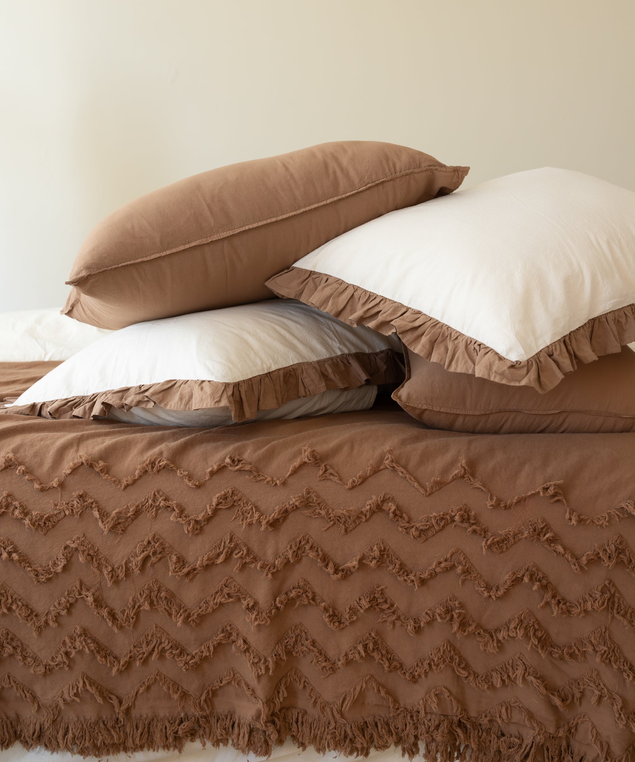 Odessia Wood Smoke Ruffled 100% Soft Cotton Duvet Cover Set - Stonewashed | Limasso