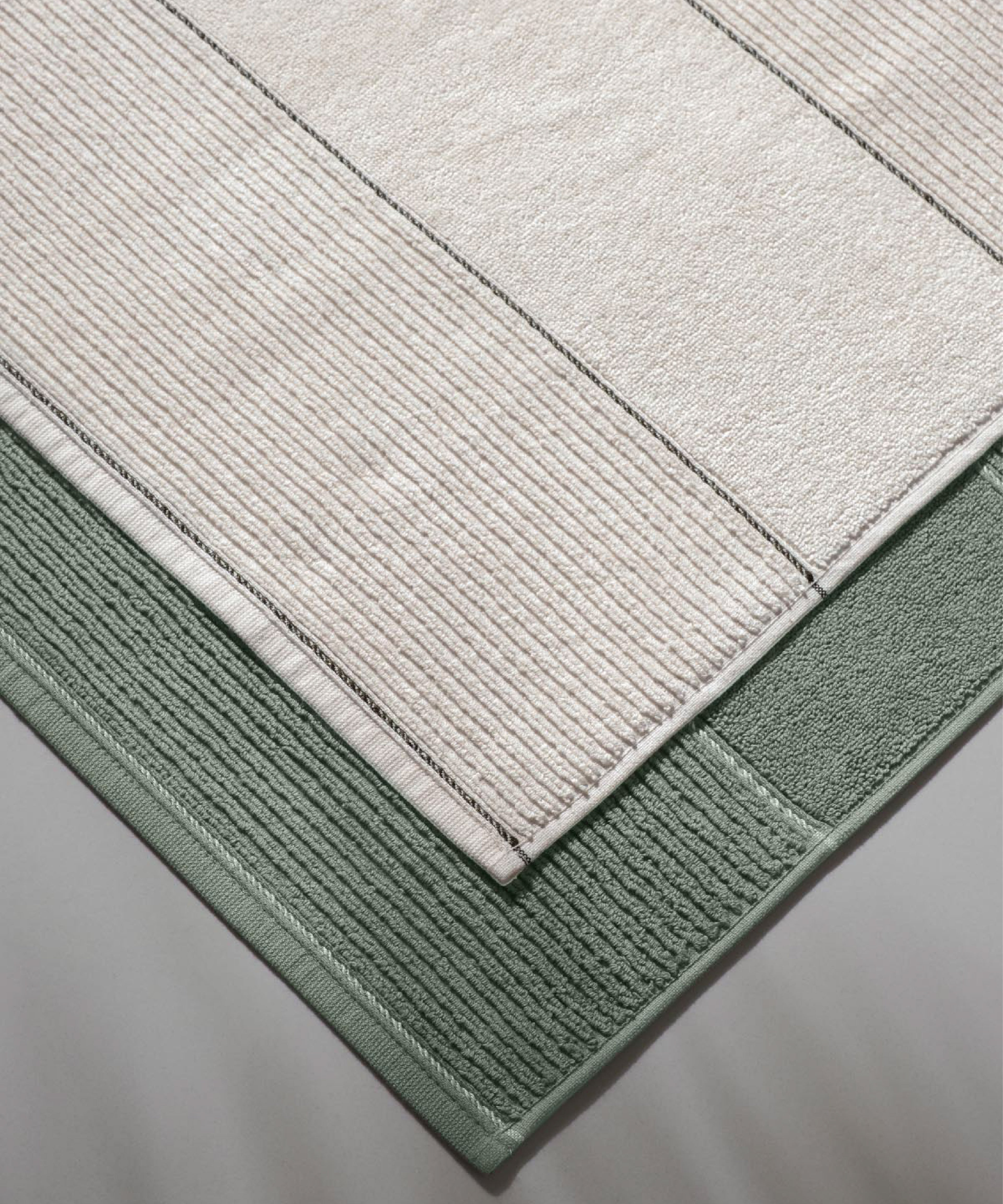 Carmine - 50x75cm Set of 2 Bathmats Olive