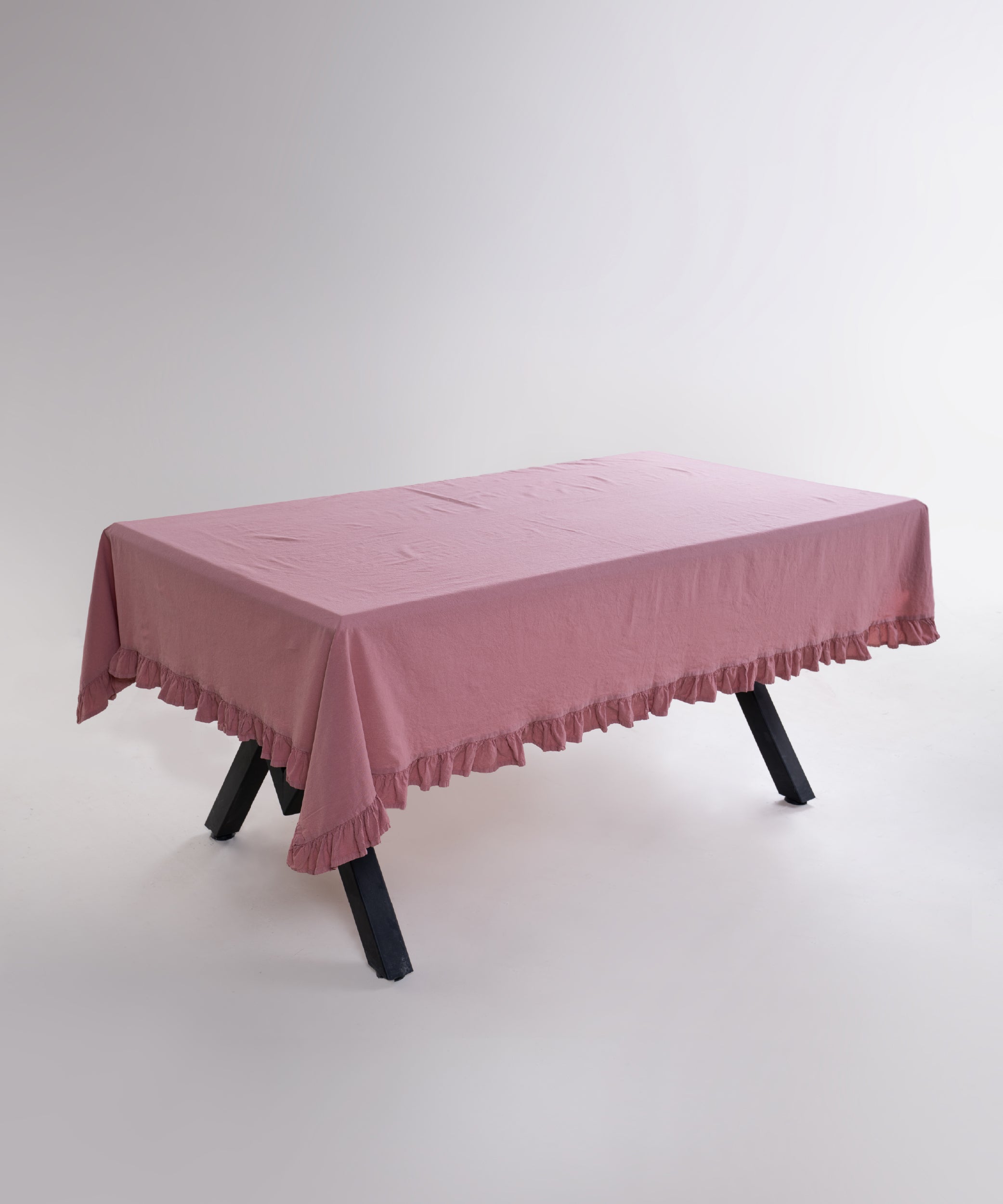 Stonewashed %100 Cotton Exclusive Old Rose Ruffled Tablecloth - 140X200cm