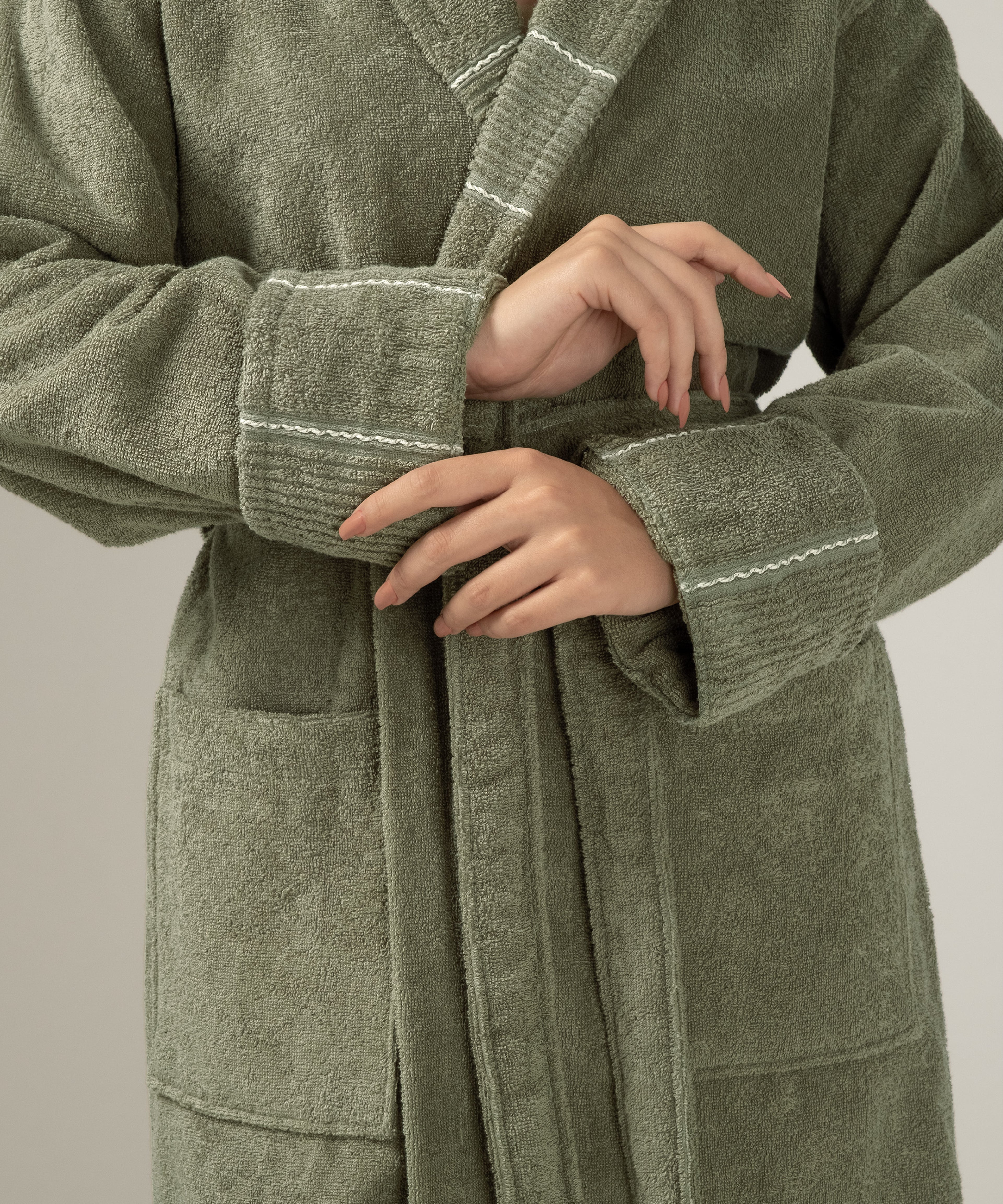 Carmine - Unisex Bathrobe Olive