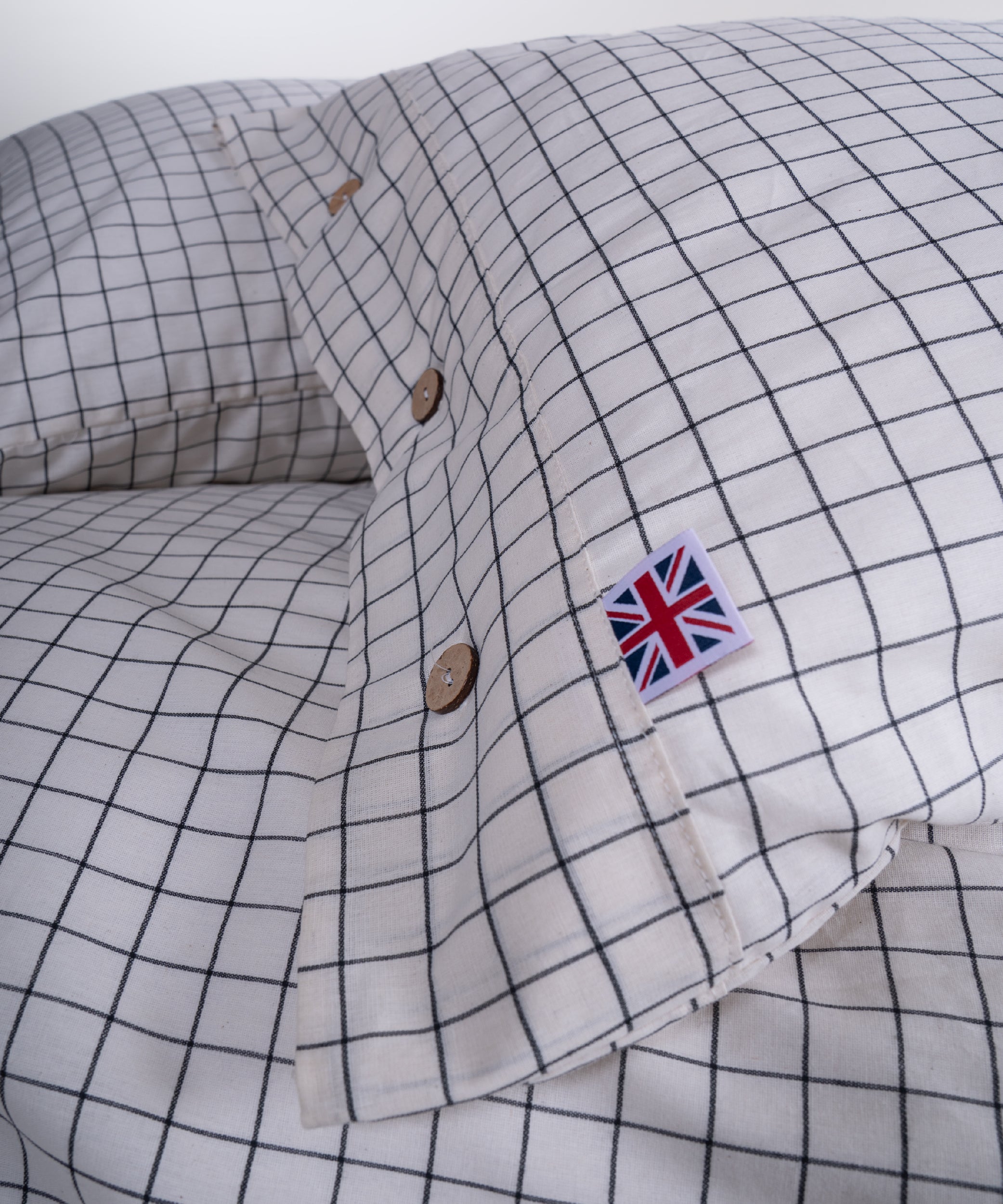 Minimalist Grid Duvet Cover Set – Classic & Versatile Style