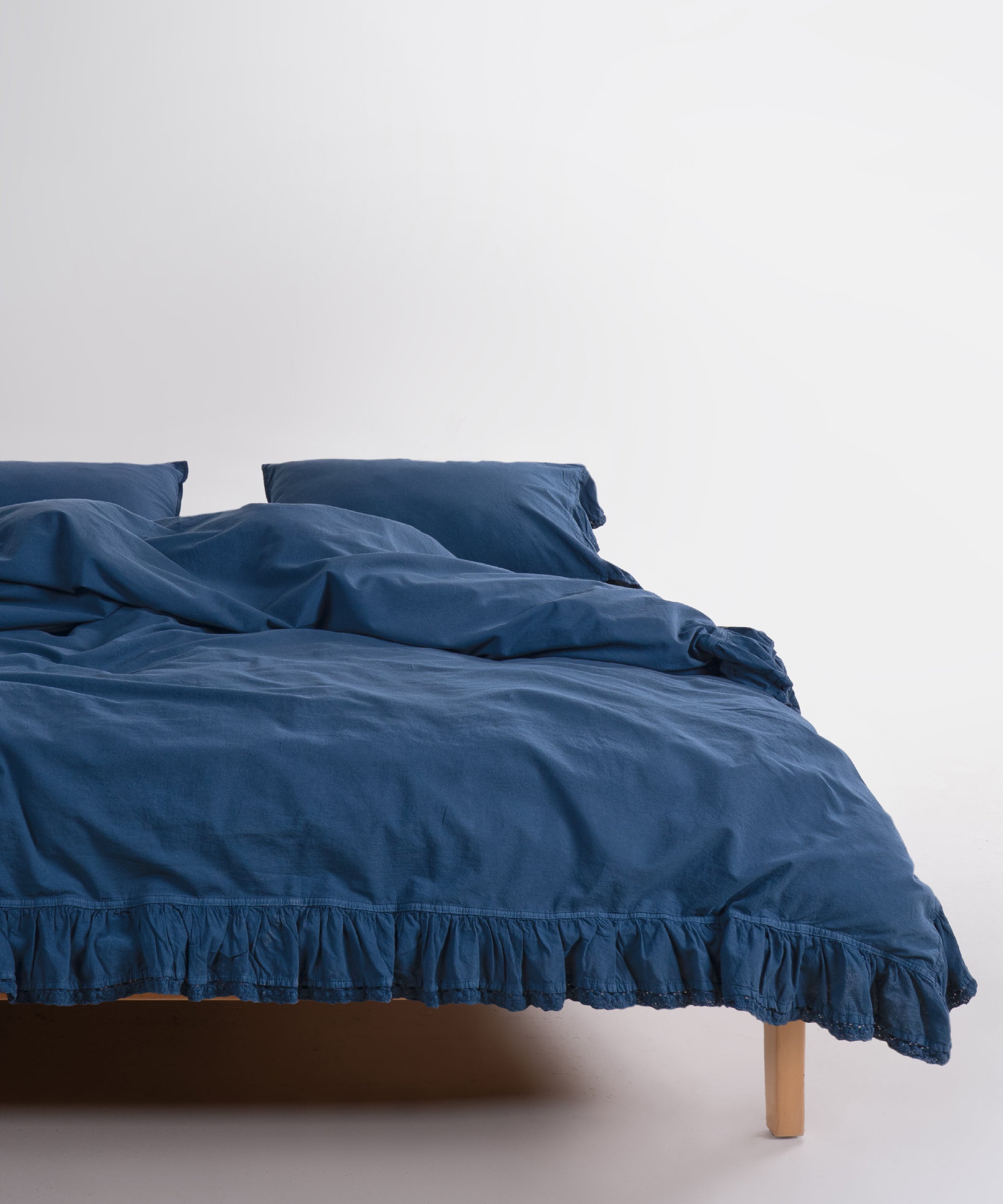 Sicilia Dress Blue ruffle lace 100% cotton duvet cover set stonewashed soft breathable luxury bedding UK size
