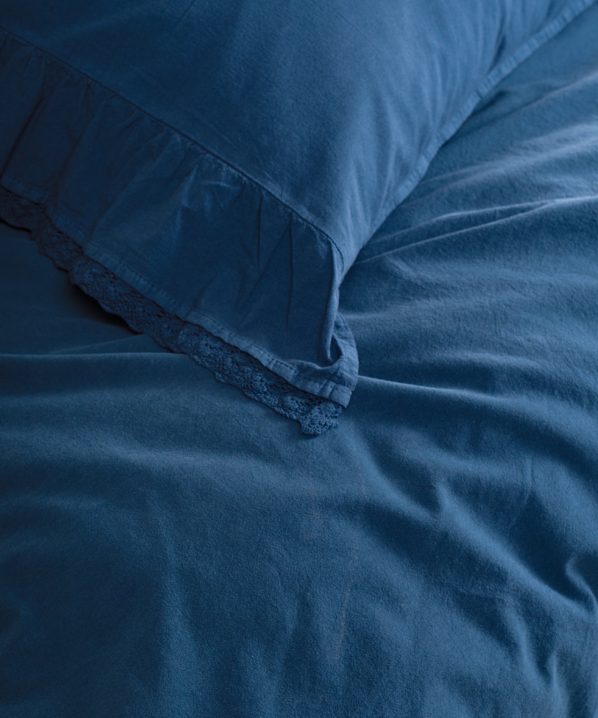 Sicilia Dress Blue 100% cotton duvet cover set breathable soft textured luxury bedding for UK interiors
