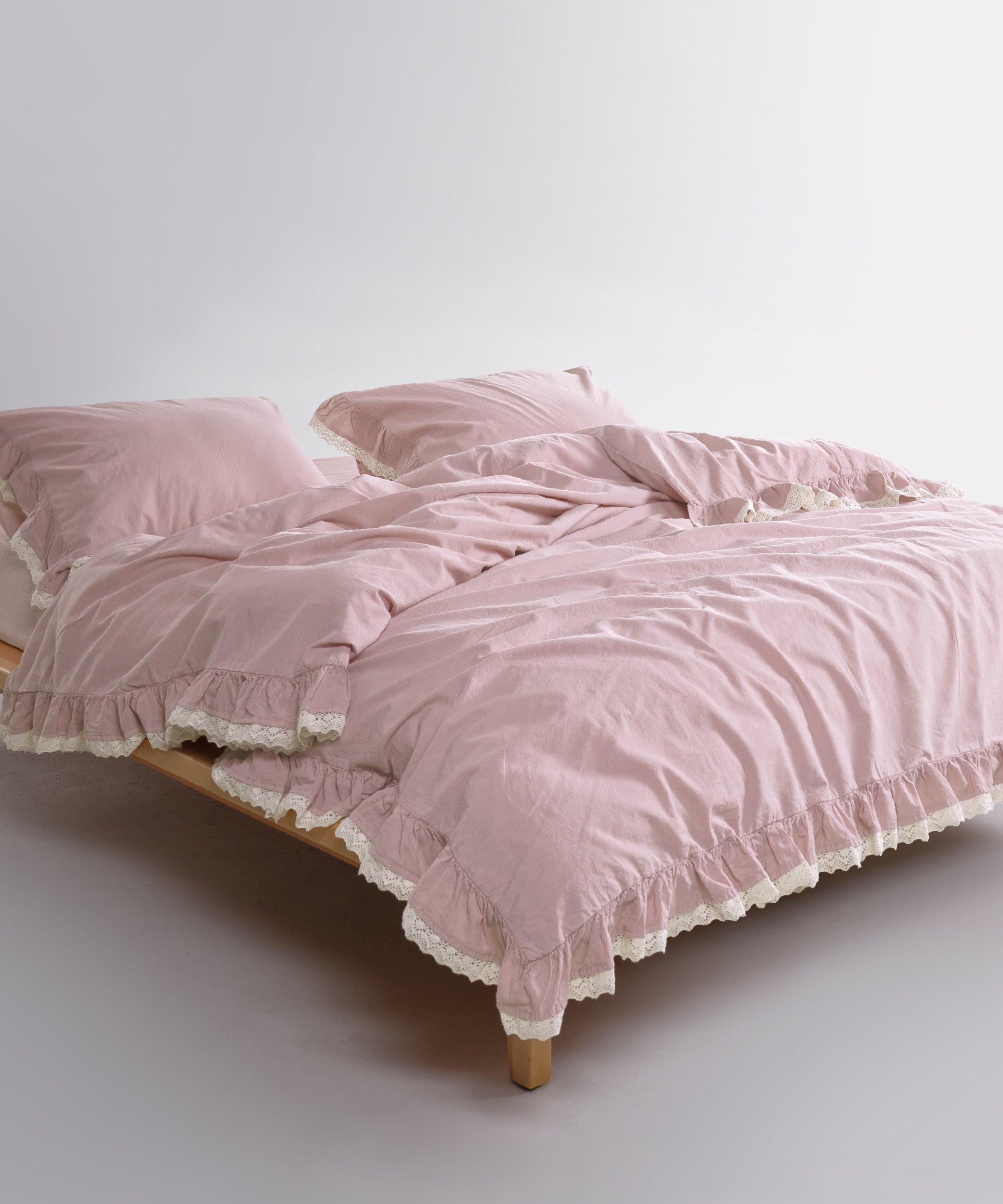 Delicate Lace & Ruffle Detail for Timeless Interiors