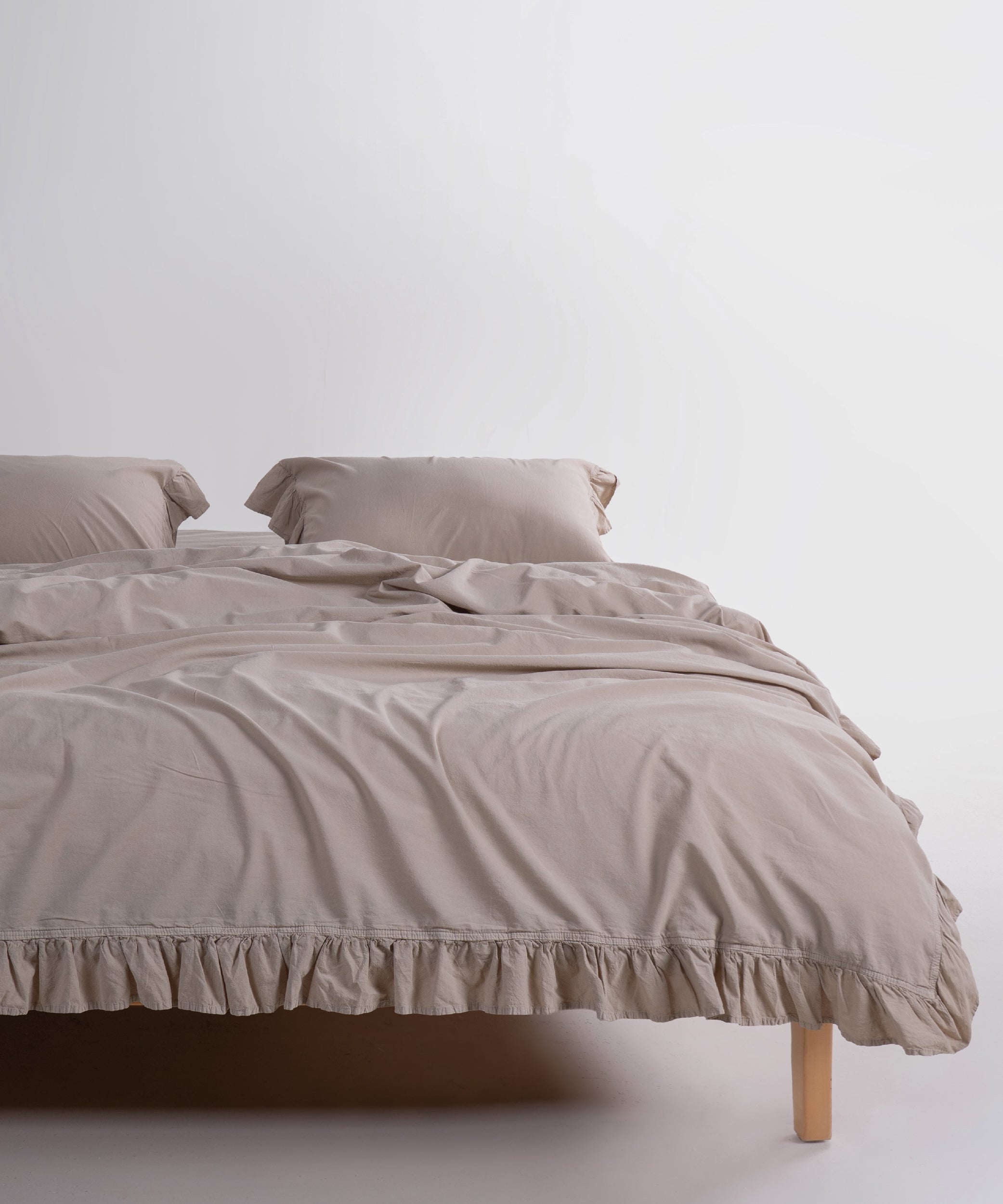 Stonewashed 100% cotton duvet cover set in oxfordtan beige with ruffled edges, soft breathable bedding for UK USA and Canada bedrooms