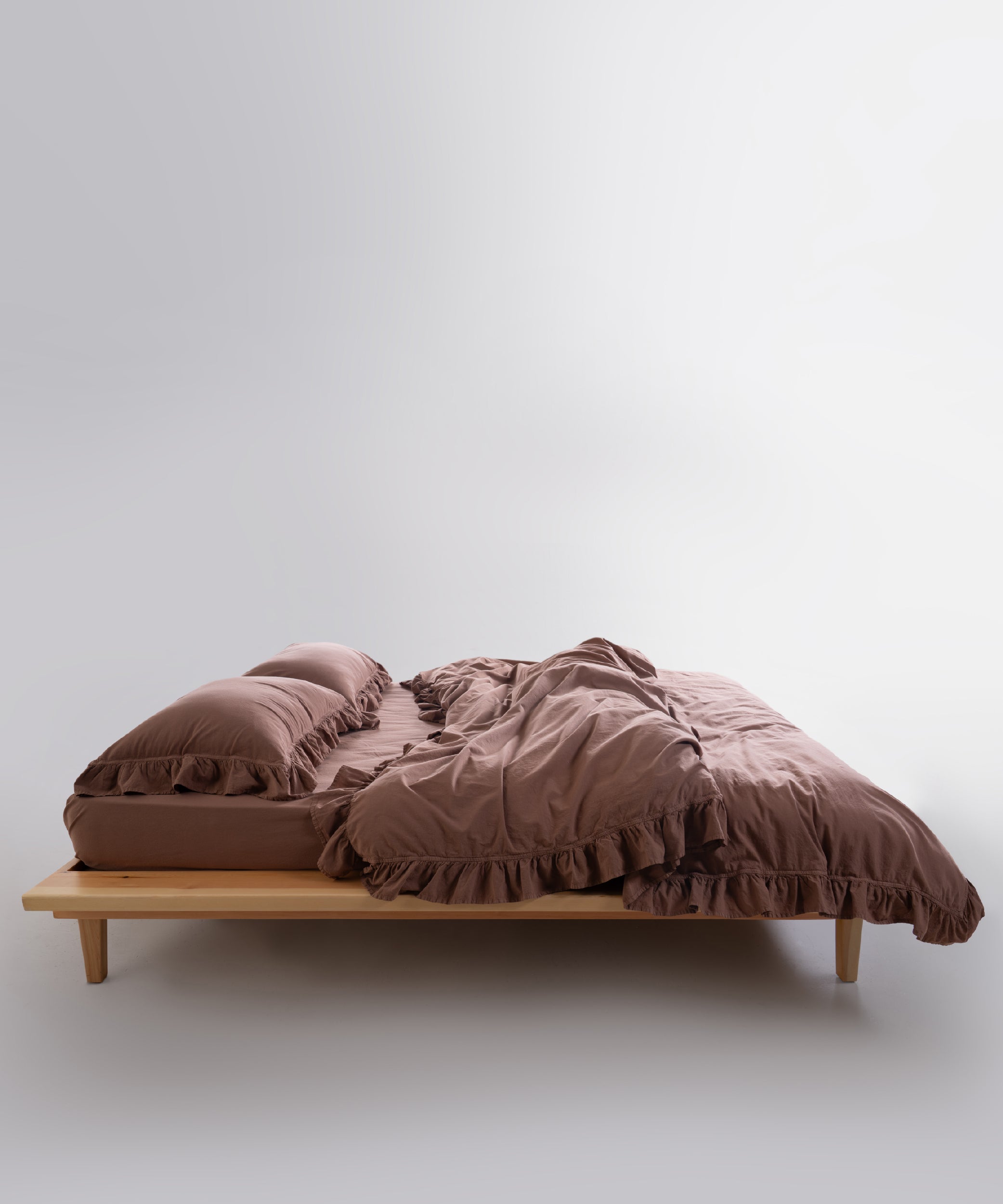 A smoky grey tone that pairs beautifully with minimalist, contemporary and natural interiors.