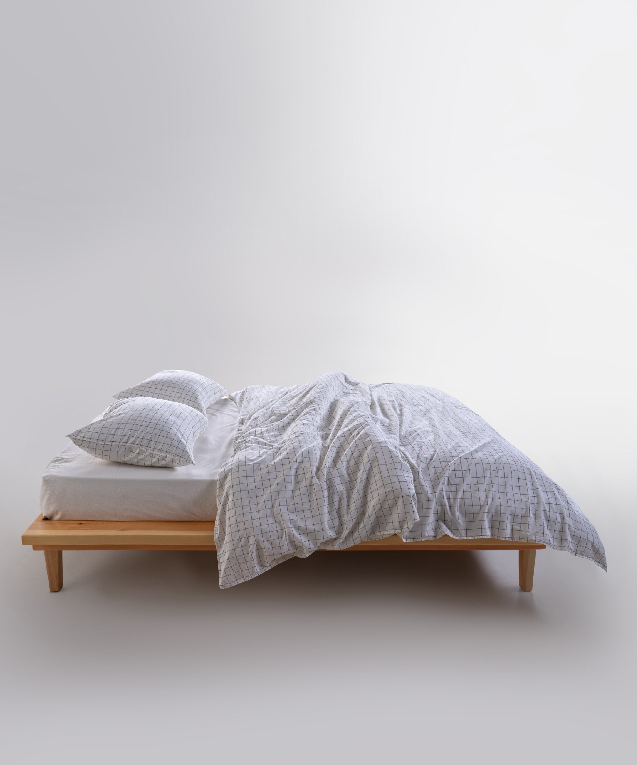 İnara Snow White Checkered 100% Soft Cotton Duvet Cover Set - Stonewashed | Limasso
