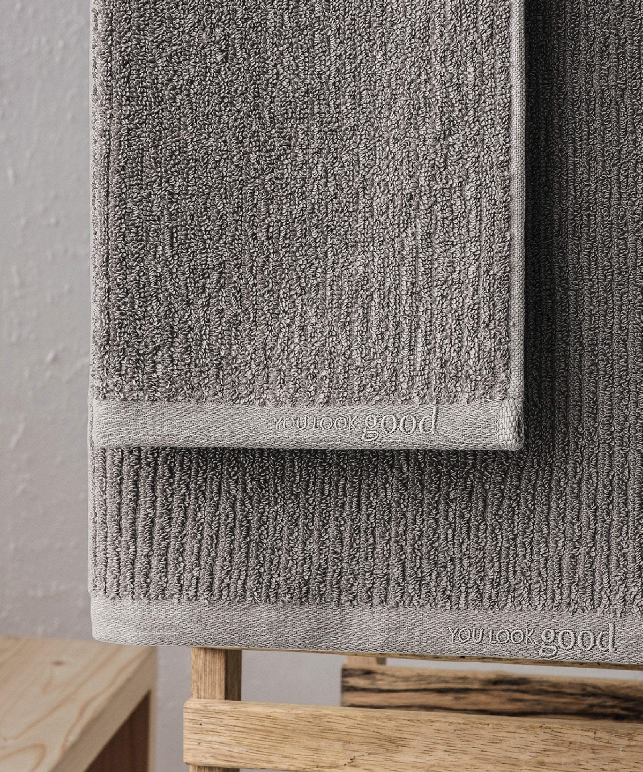 Pana - 50x90cm 1 Towel + 70x140cm 1 Towel Grey