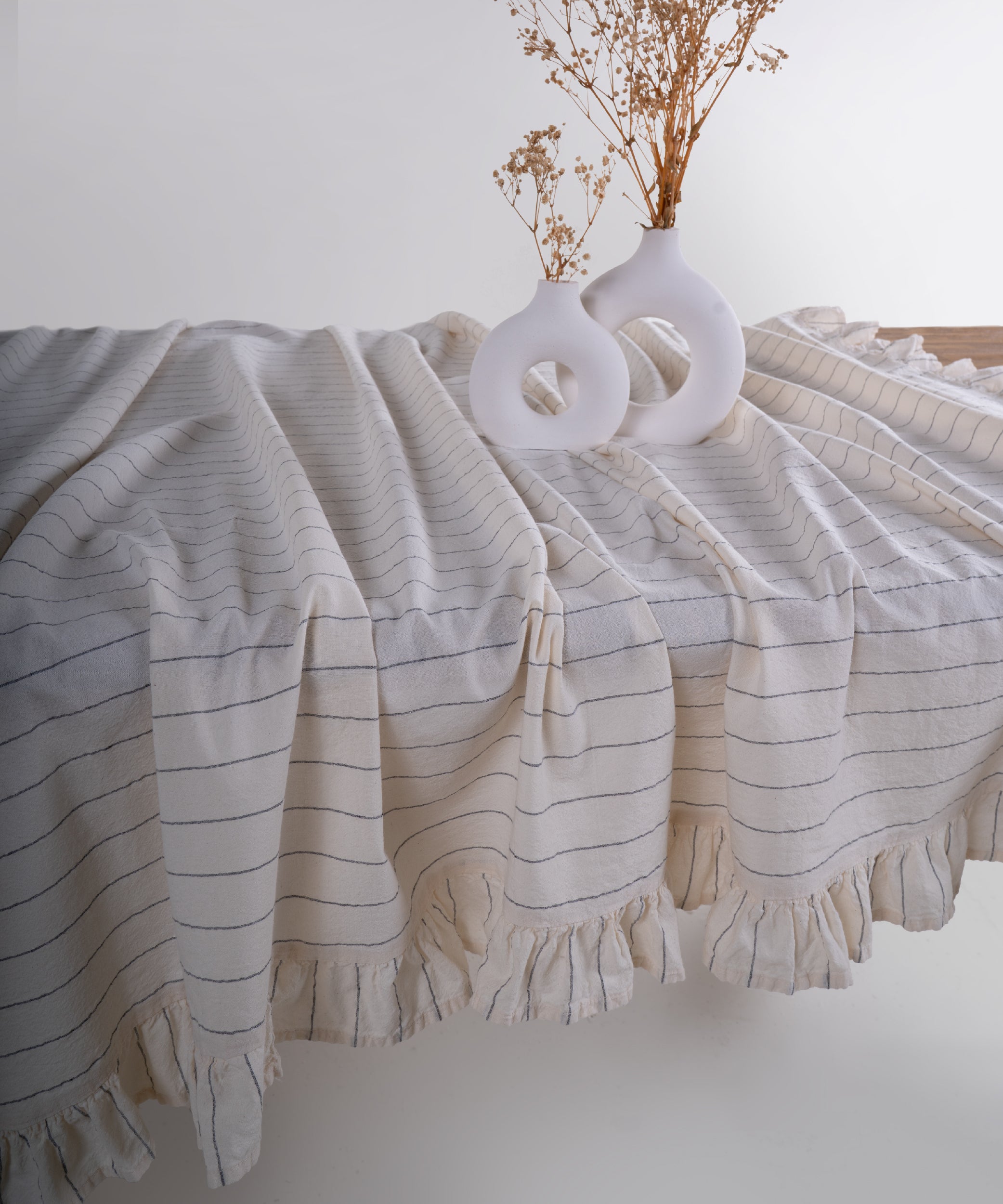 Leila %100 Cotton Garment Wash Tablecloth - 140X200cm