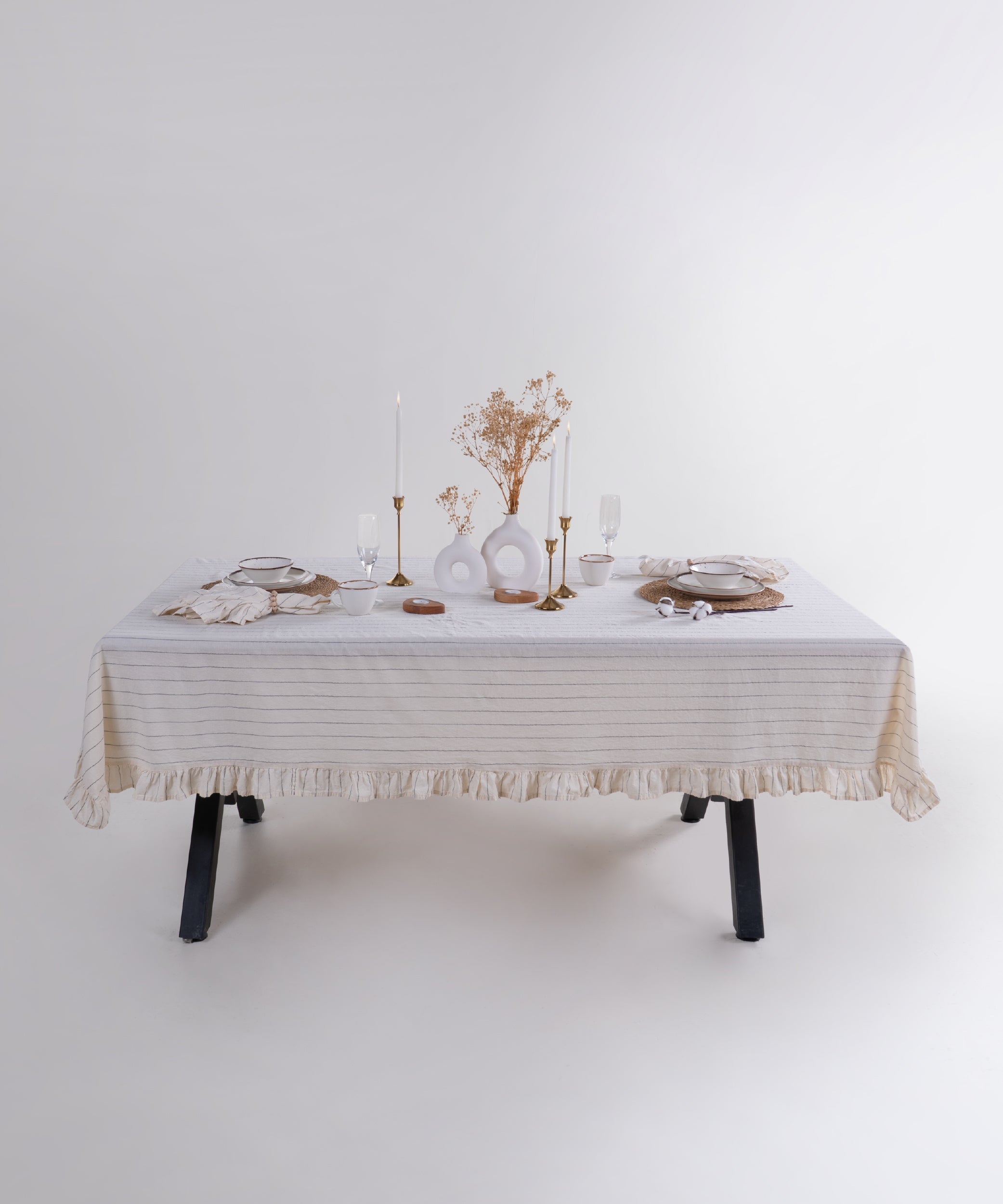 Leila %100 Cotton Garment Wash Tablecloth - 140X200cm