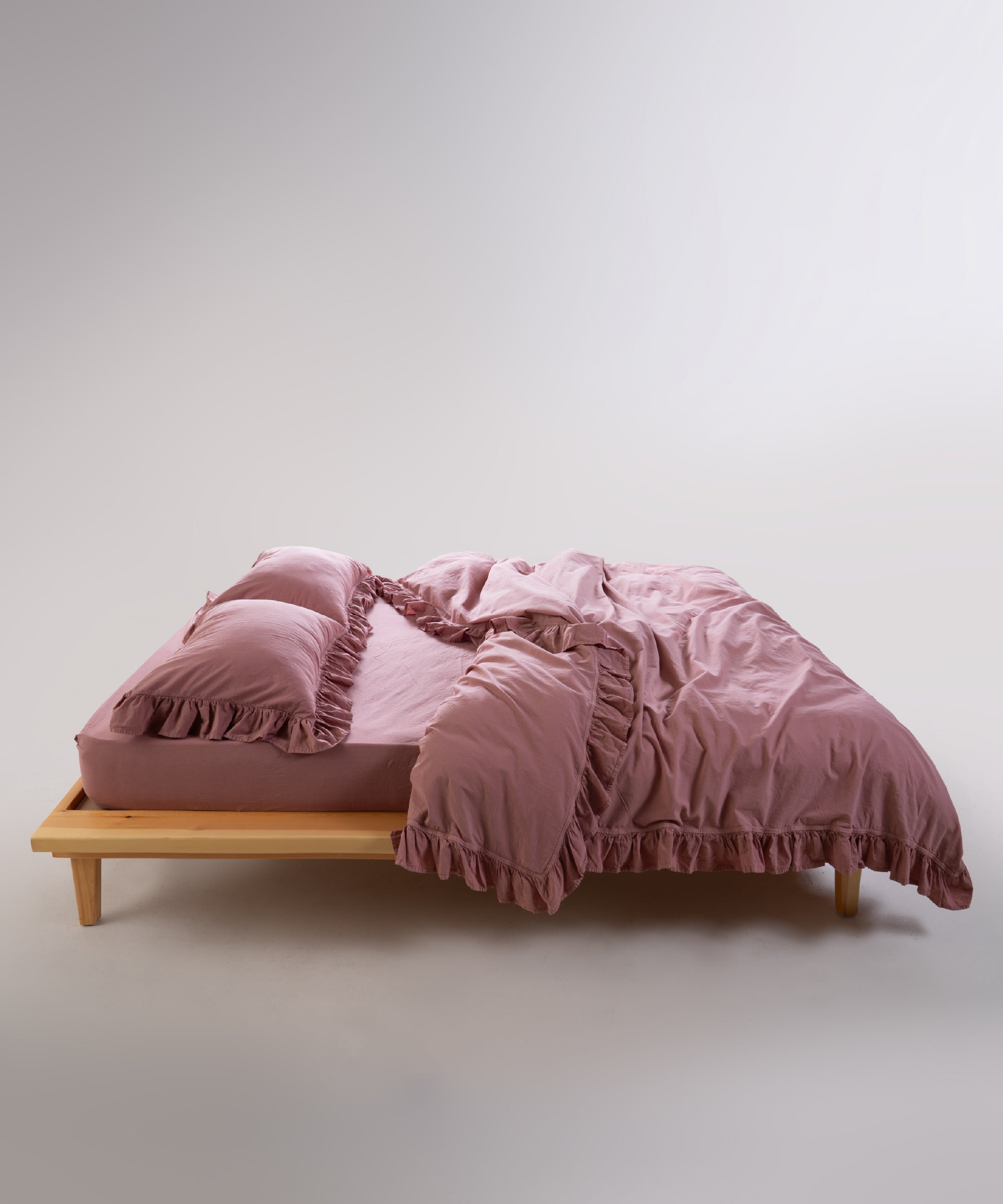 Stonewash exclusive 100% soft cotton duvet cover set in old rose colour with elegant ruffle details
