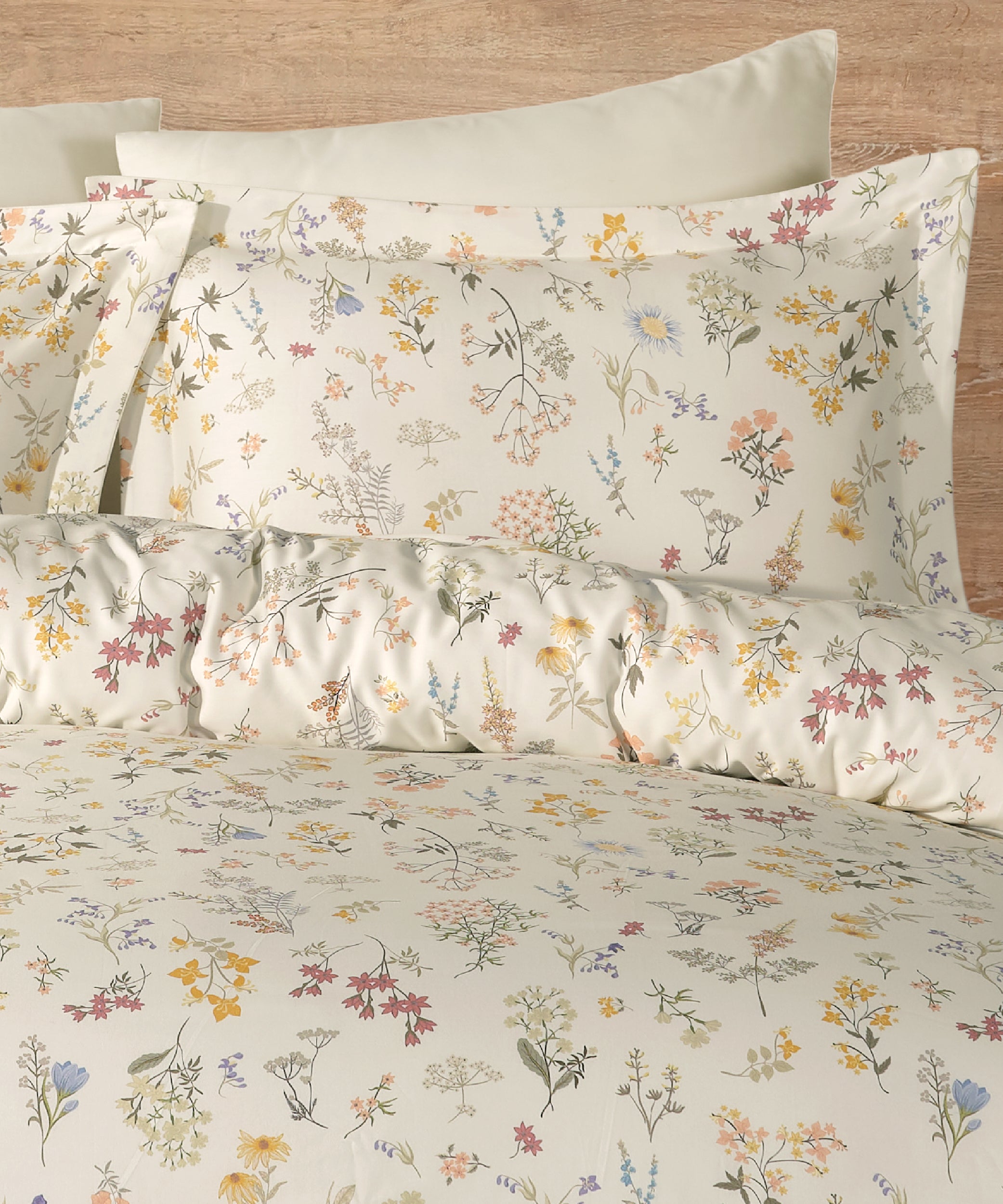 %100 Cotton Saten Midnight Cream Duvet Cover Set Details