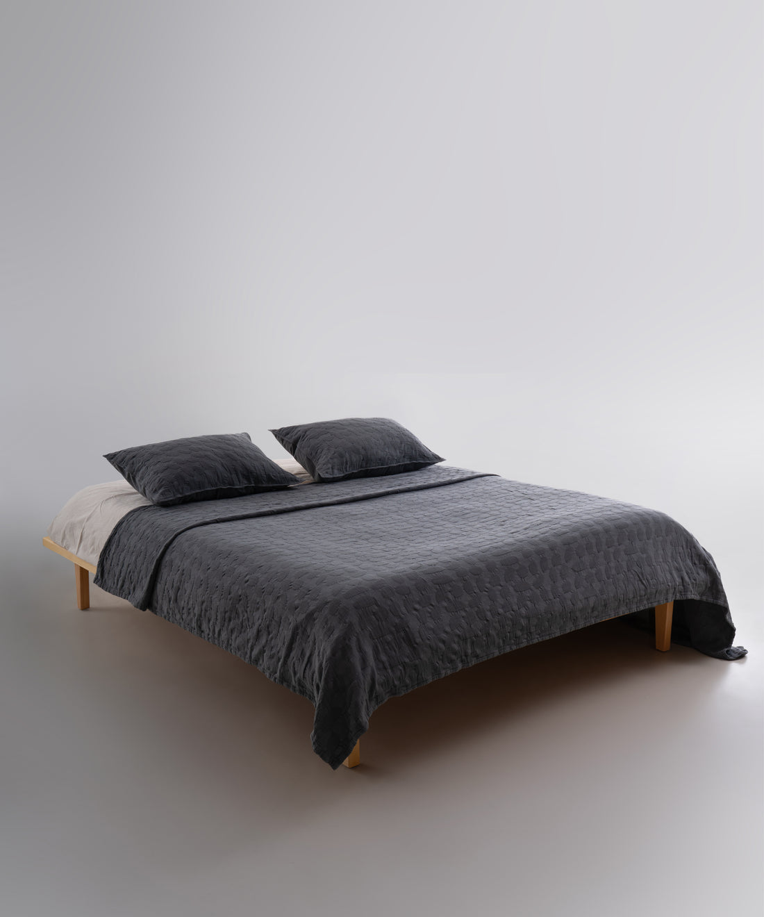 Alphecca 100% Cotton Stonewashed Bedspread Set - Castlerock