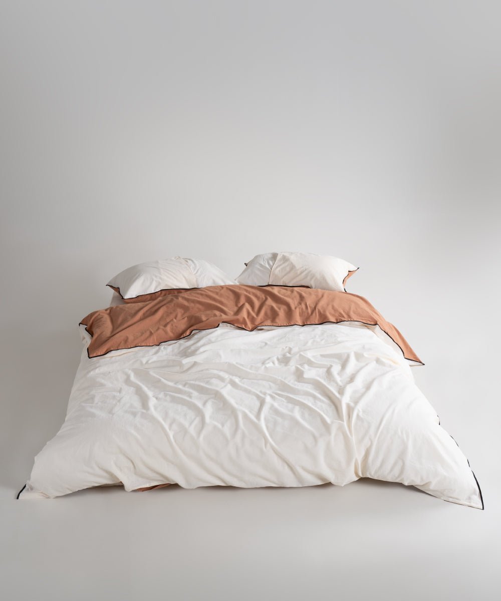 Essualte Stonewashed Reversible 100% Cotton Duvet Cover Set Cream/Commercer