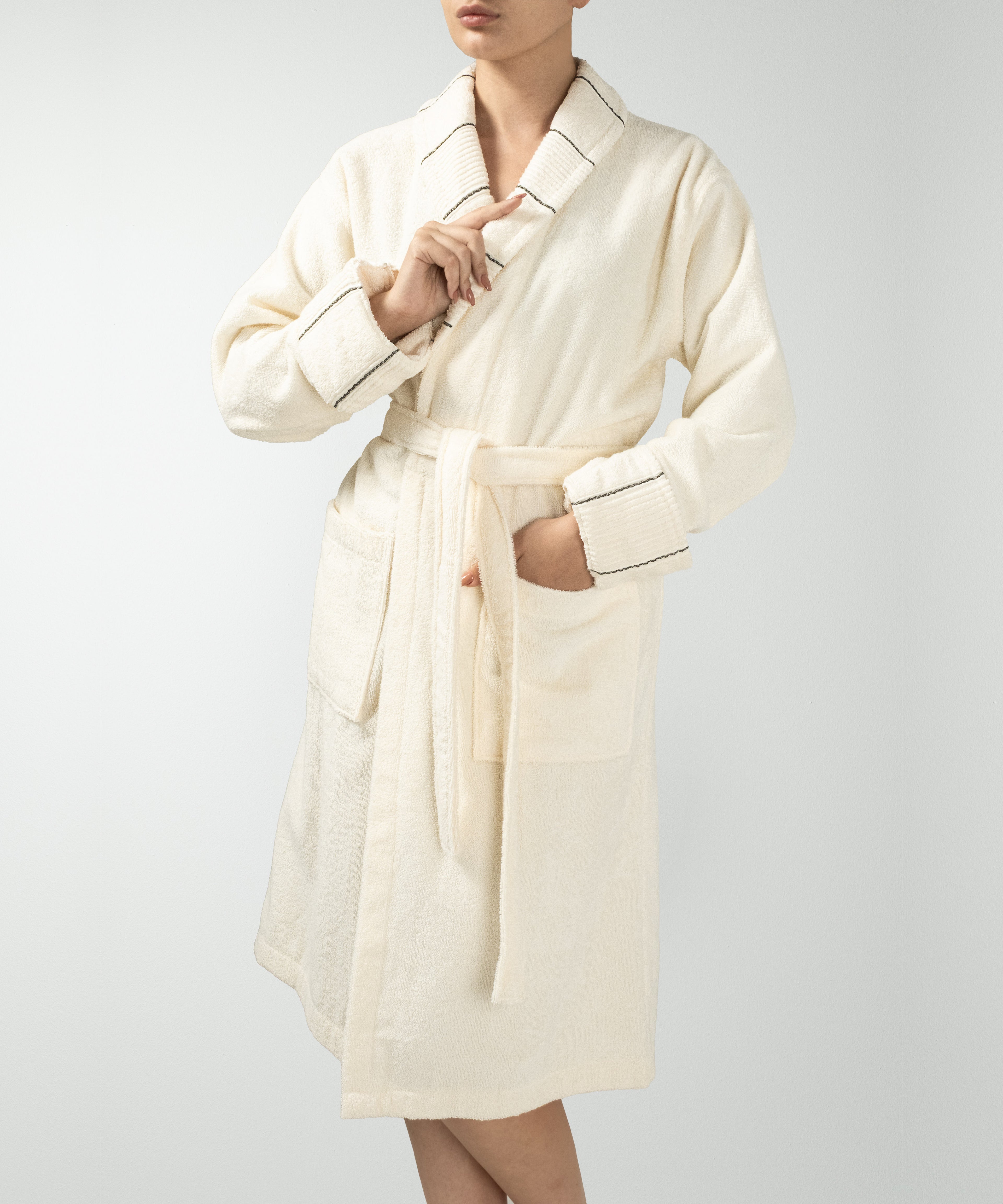 Carmine - Unisex Bathrobe Cream