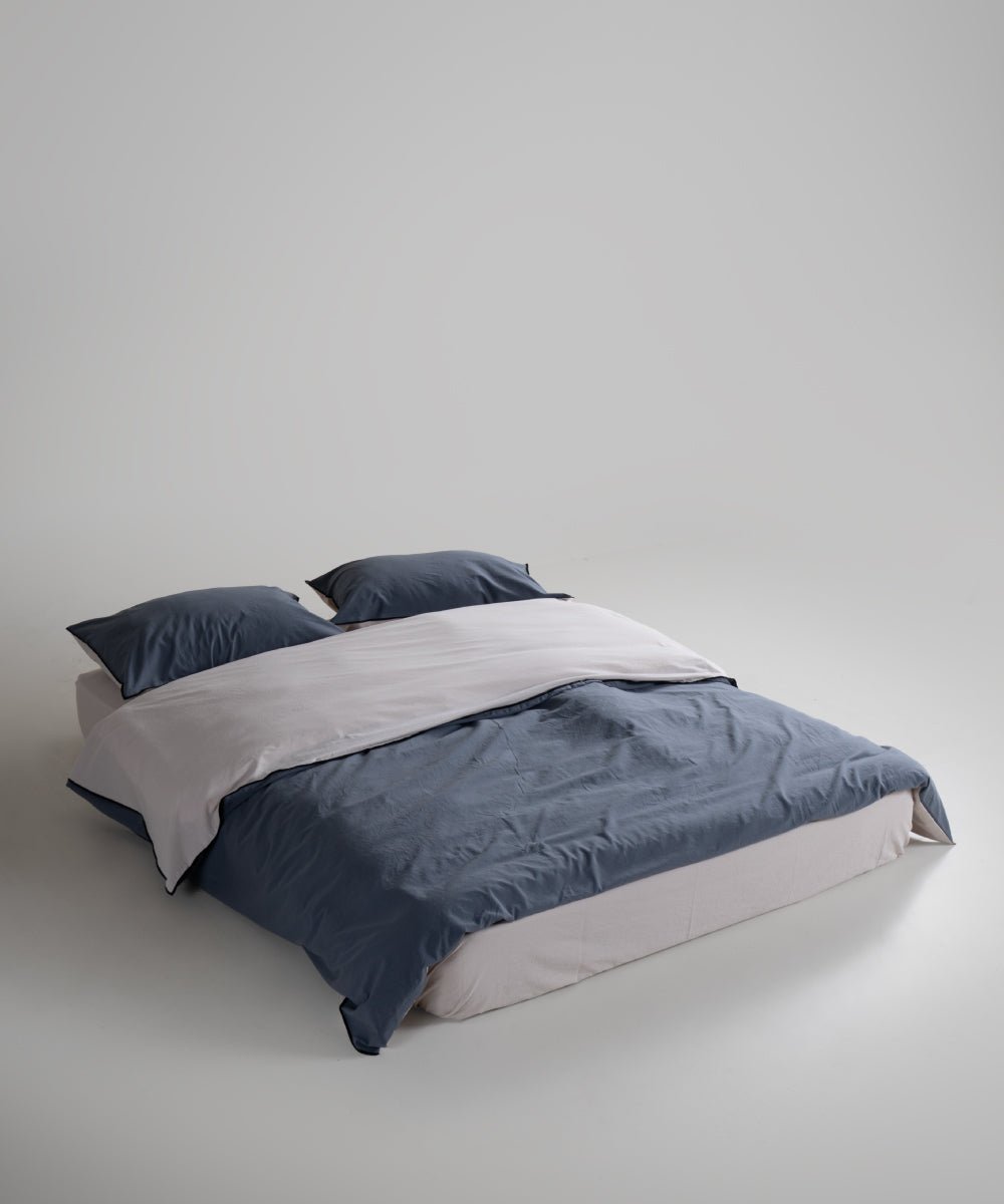 Essualte Stonewashed Reversible 100% Cotton Duvet Cover Set Opal Grey / Castle Rock