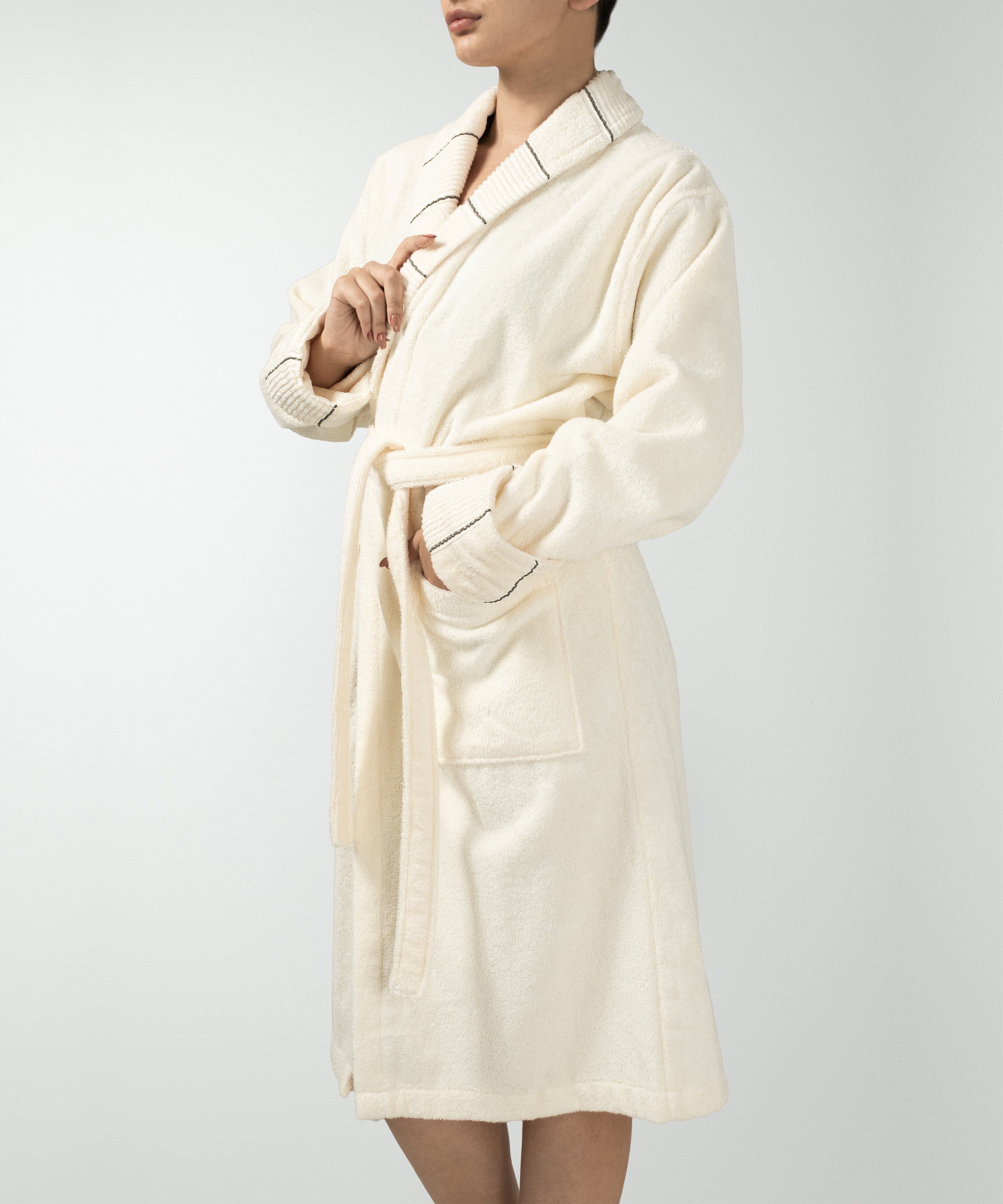 Carmine - Unisex Bathrobe Cream