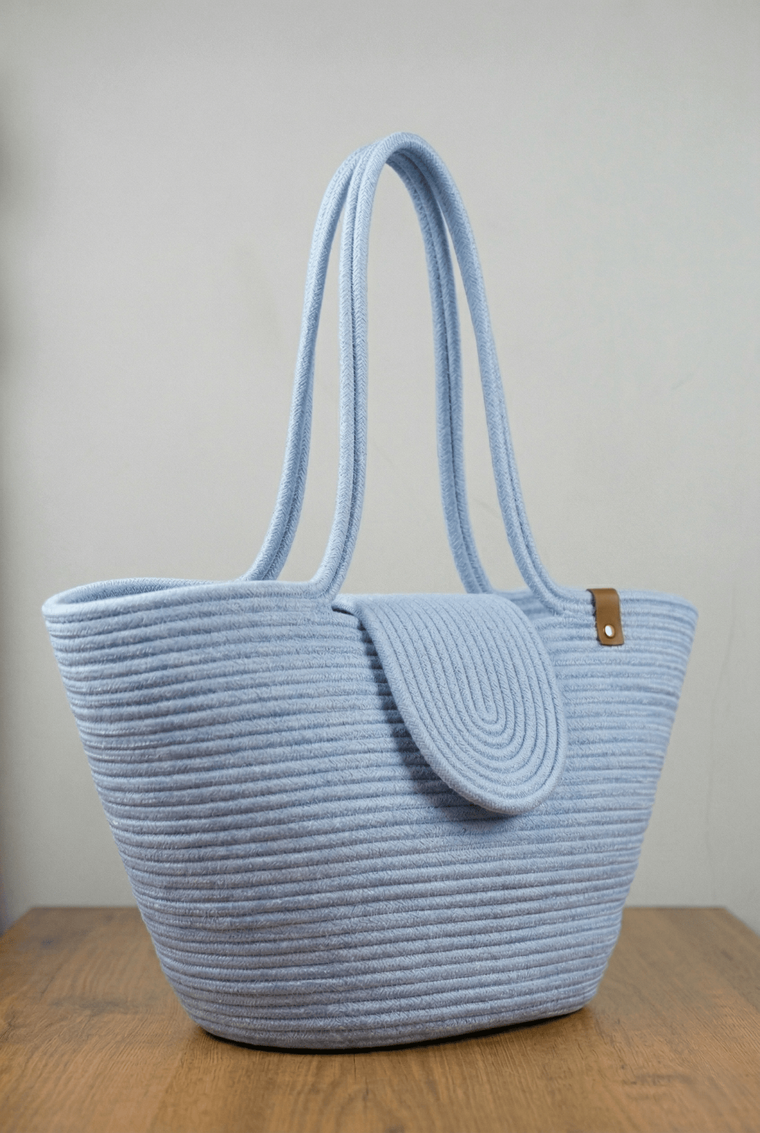 Boho Straw Style Magnetic Closure Natural Shoulder Bag - Blue