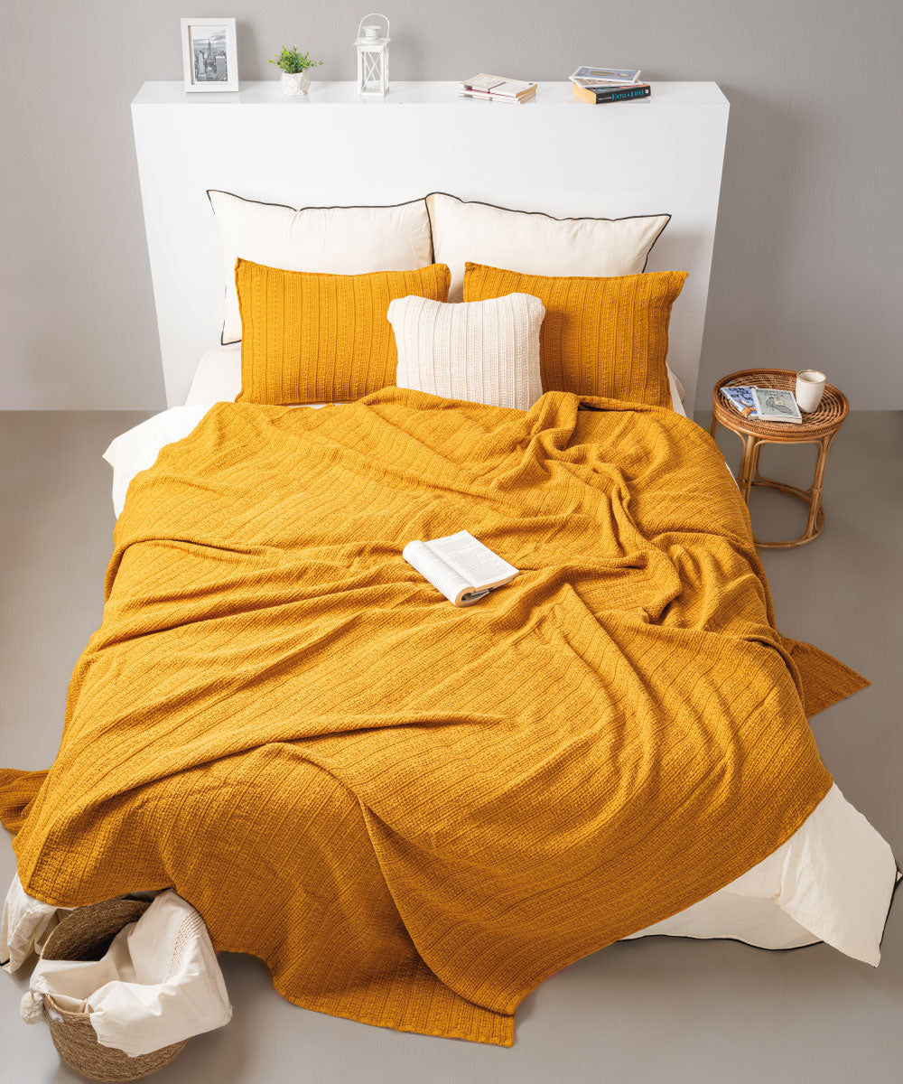 Essualte Waffle Bedspread Set Mustard