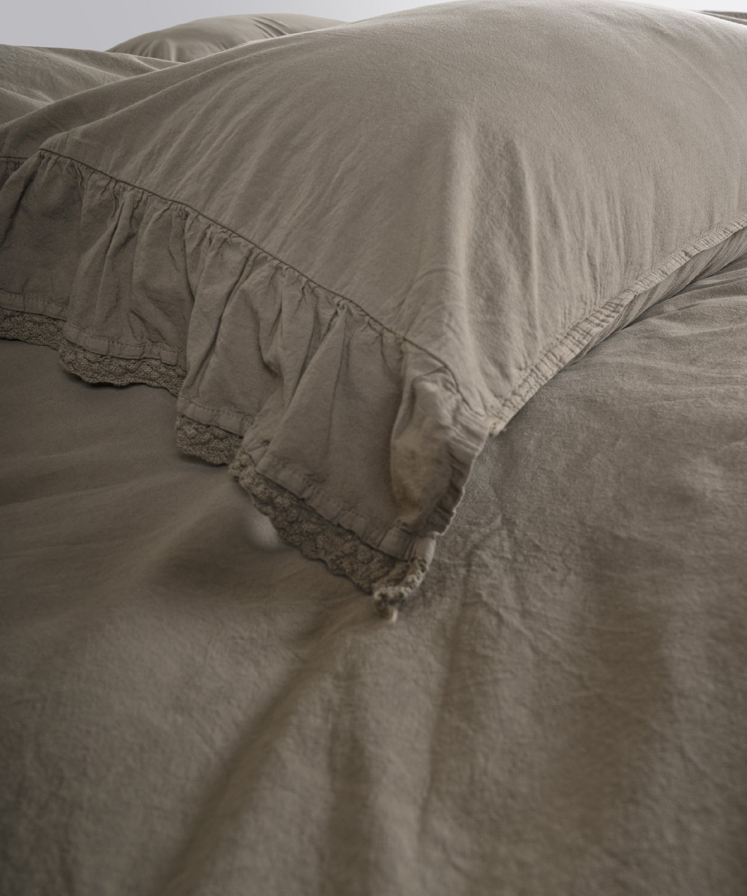 Sicilia Mediterranean Green 100 percent cotton duvet cover set breathable natural luxury bedding for UK homes