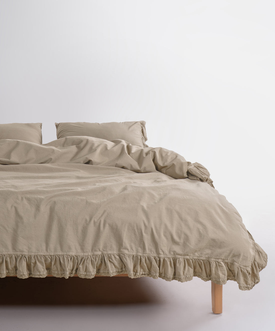 Sicilia Oxford Tan ruffle lace 100% cotton duvet cover set stonewashed soft luxury bedding UK sizes