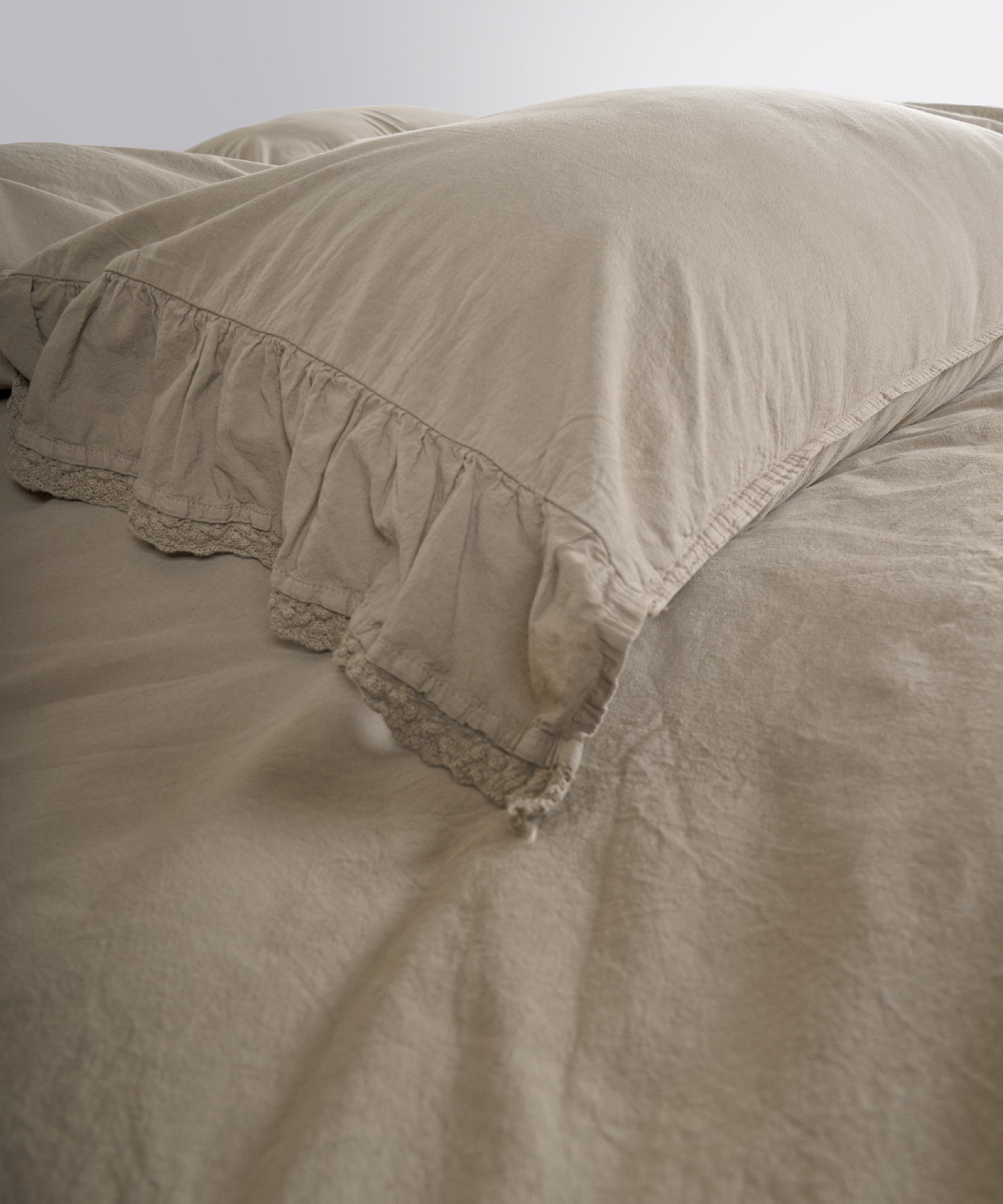 Sicilia Oxford Tan breathable 100% cotton duvet cover set warm neutral luxury bedroom decor UK
