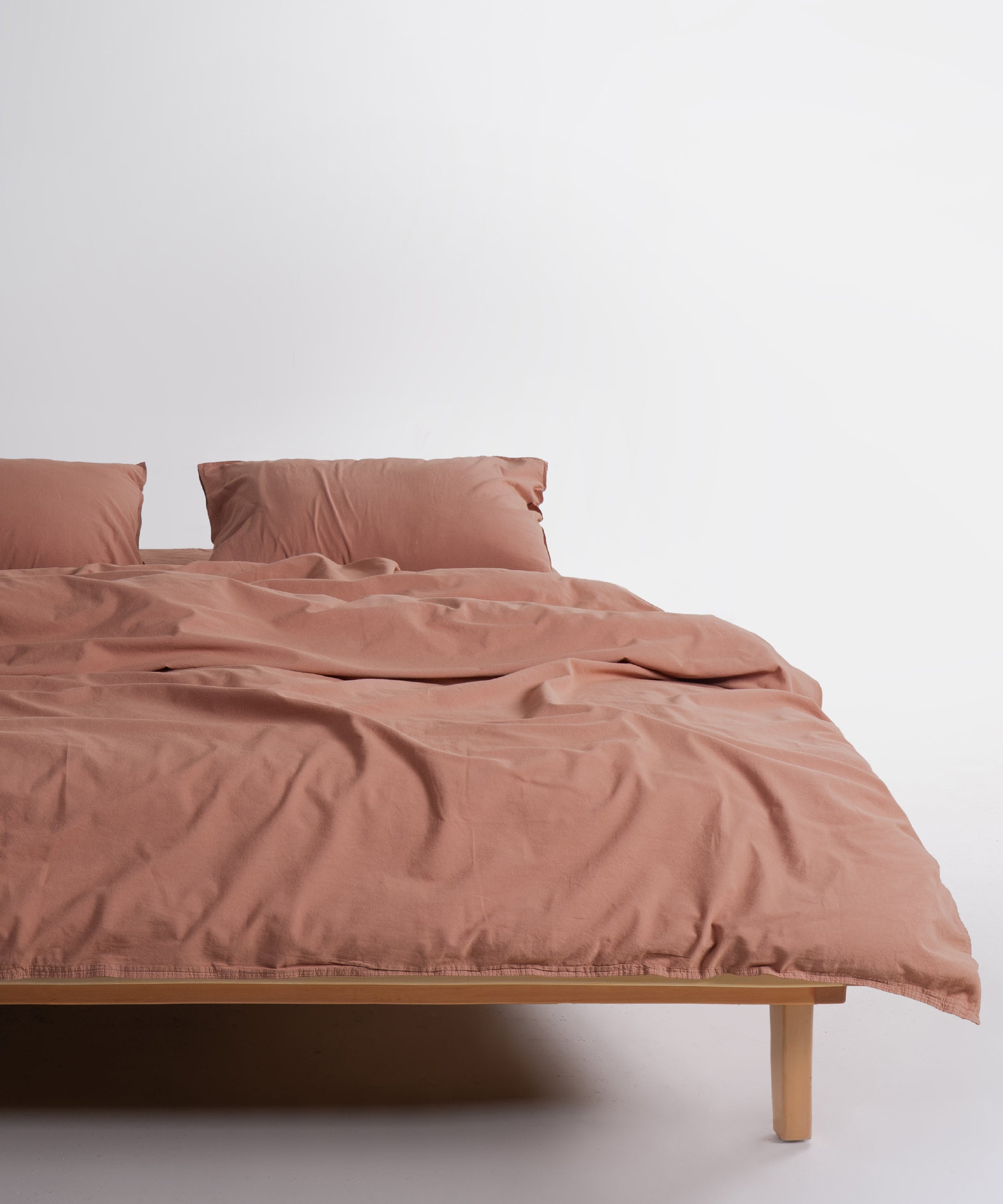 Stonewashed 100% cotton duvet cover set in Commercer colour, soft breathable luxury bedding set with pillowcases, modern UK bedroom styling