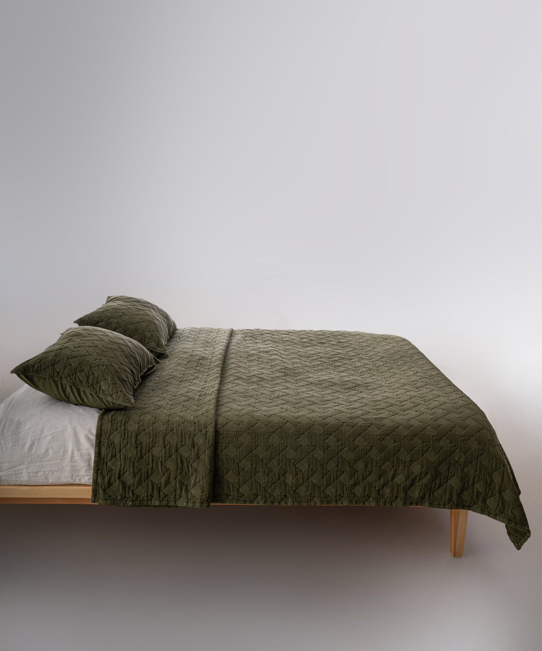 Brianna 100% Cotton Stonewashed Bedspread Set - Capulet Olive