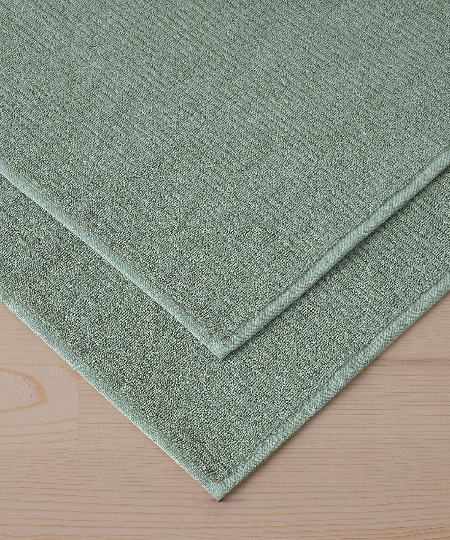 Pana - 50x75cm Set of 2 Bathmats Green