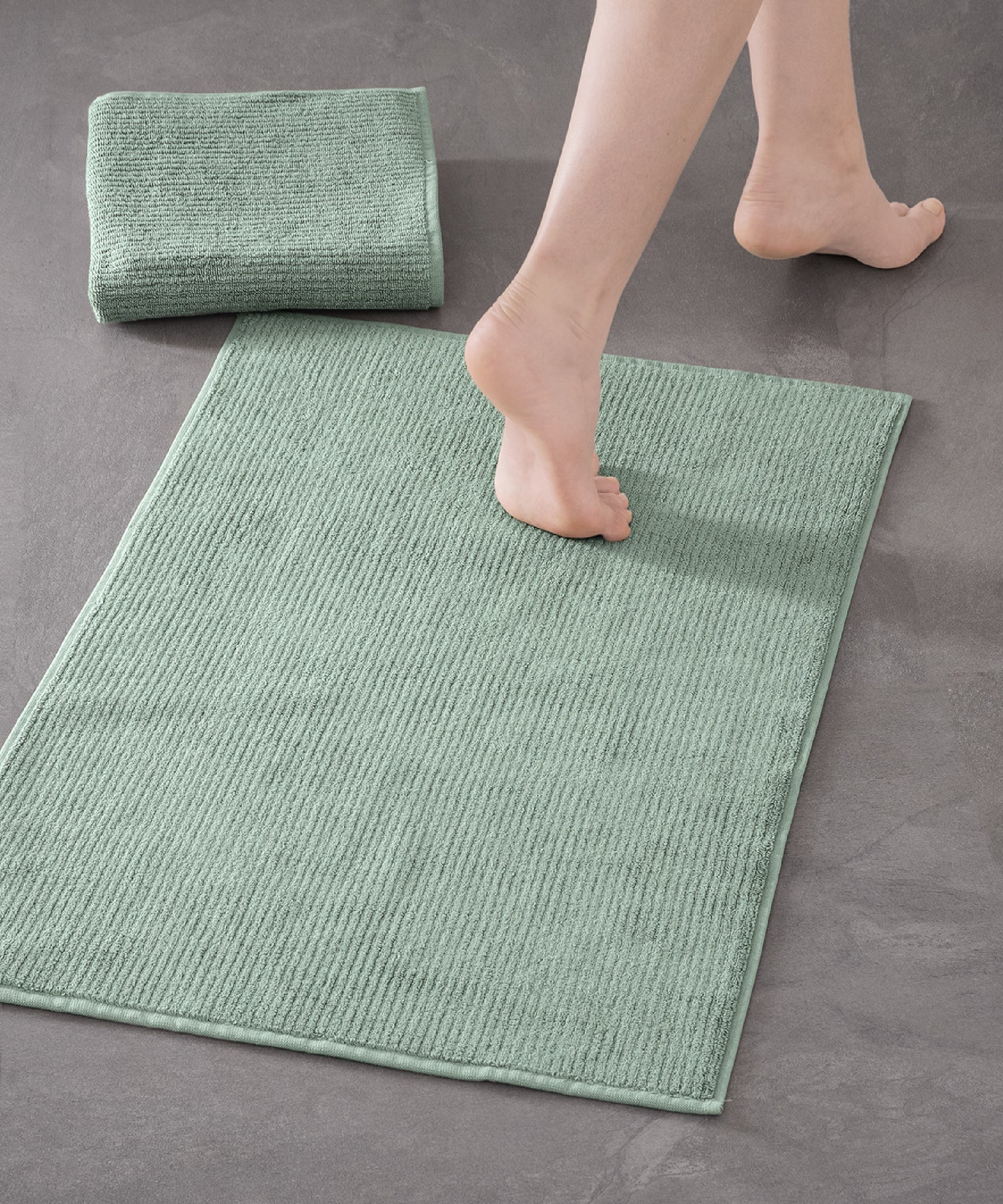 Pana - 50x75cm Set of 2 Bathmats Green