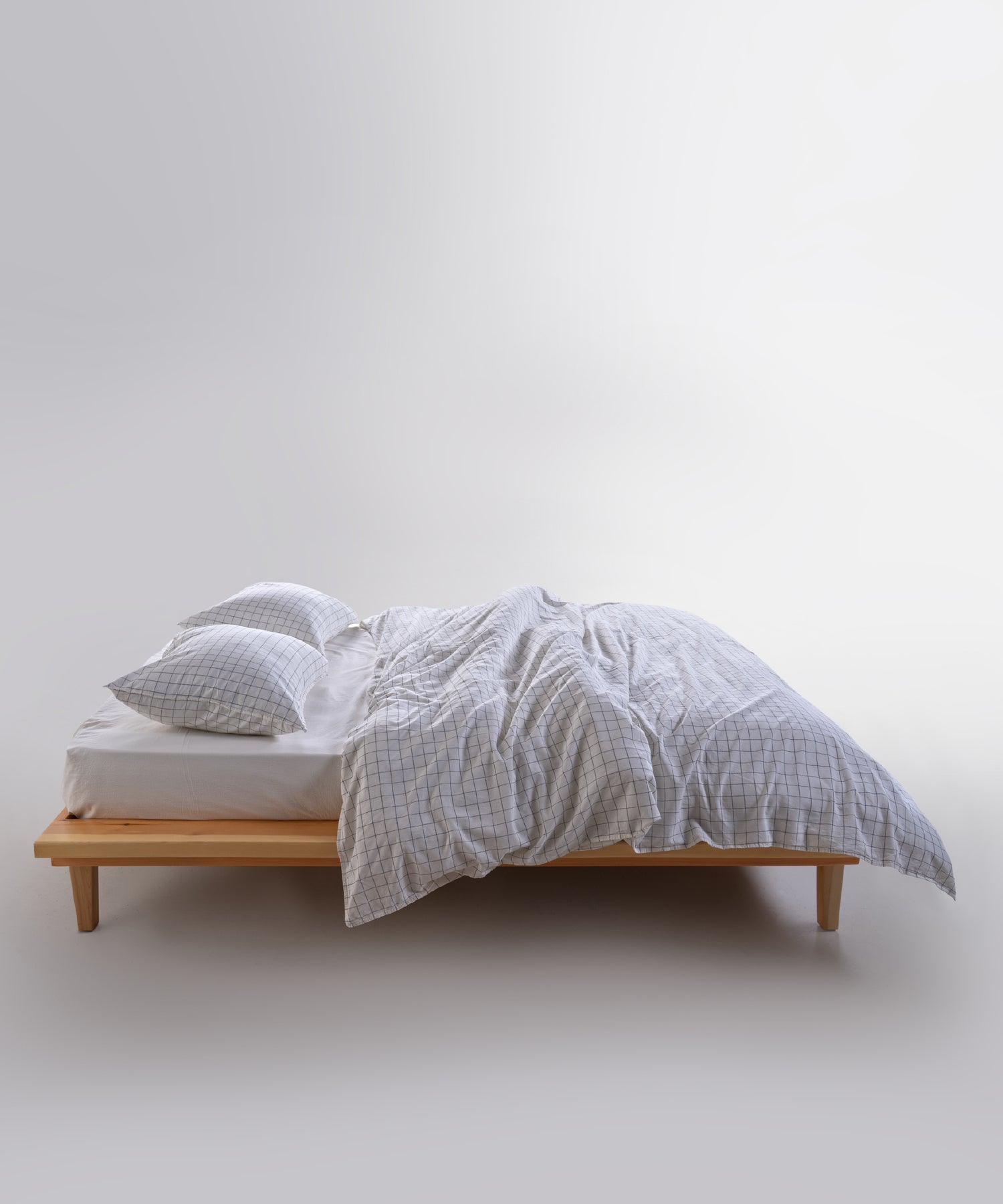 İnara Snow White Checkered 100% Soft Cotton Duvet Cover Set - Stonewashed | Limasso