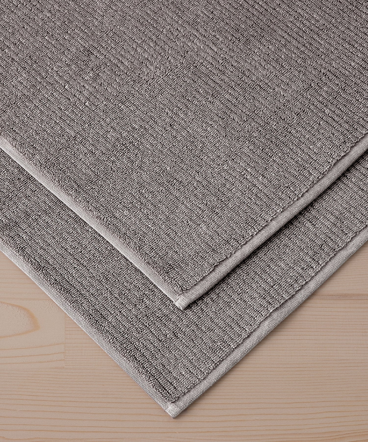 Pana - 50x75cm Set of 2 Bathmats Grey