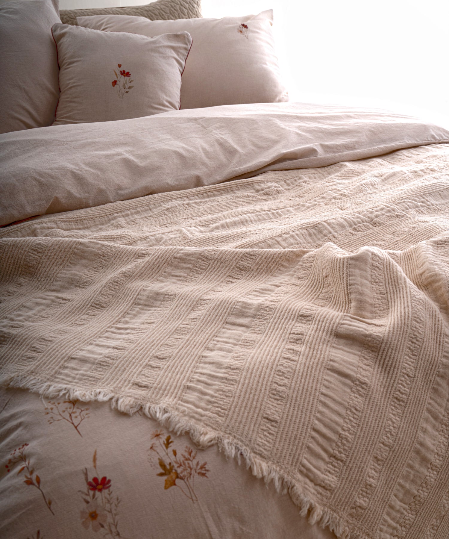 Brise Printanière 100% Cotton Garmentwash Throw