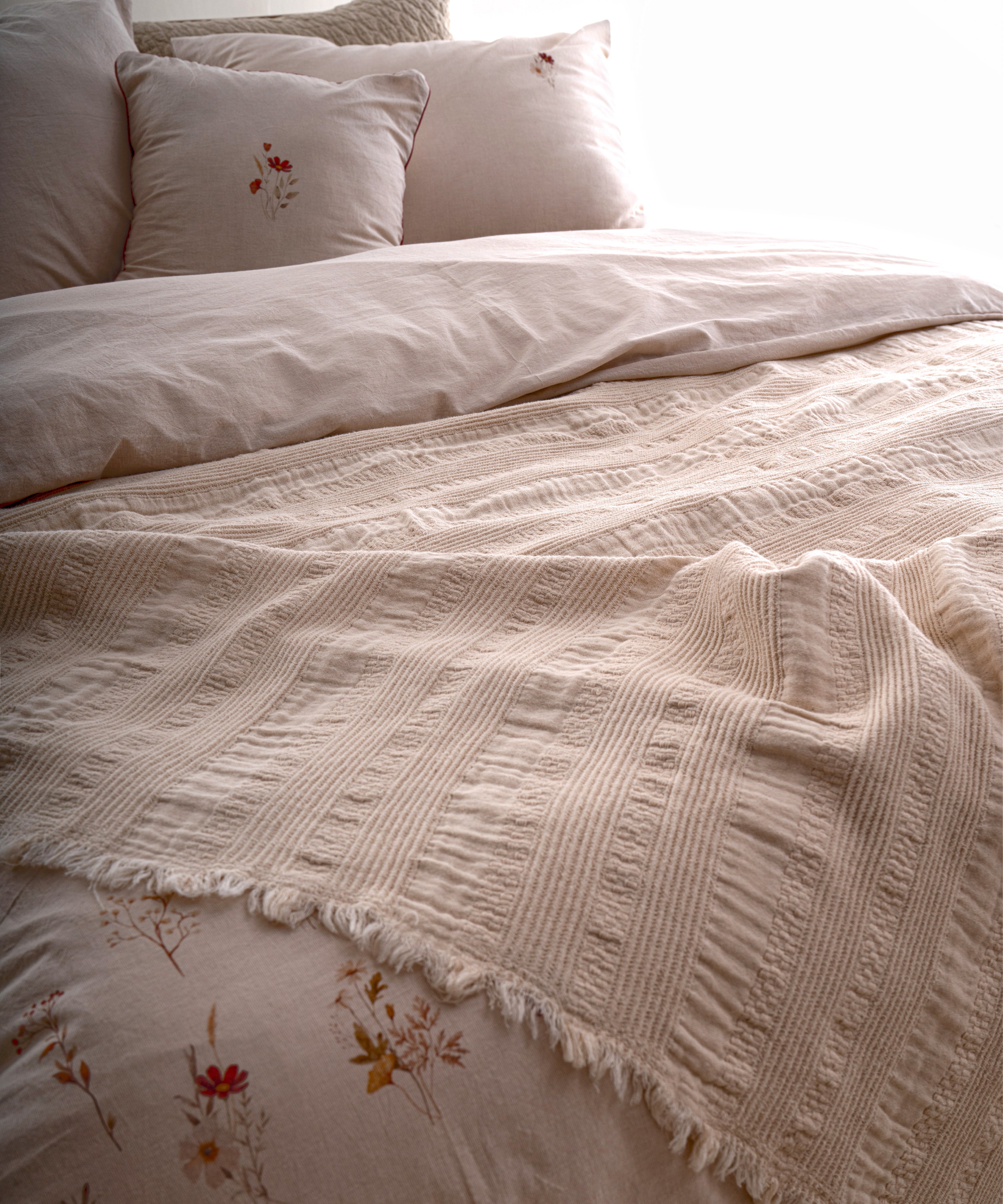 Brise Printanière 100% Cotton Garmentwash Throw