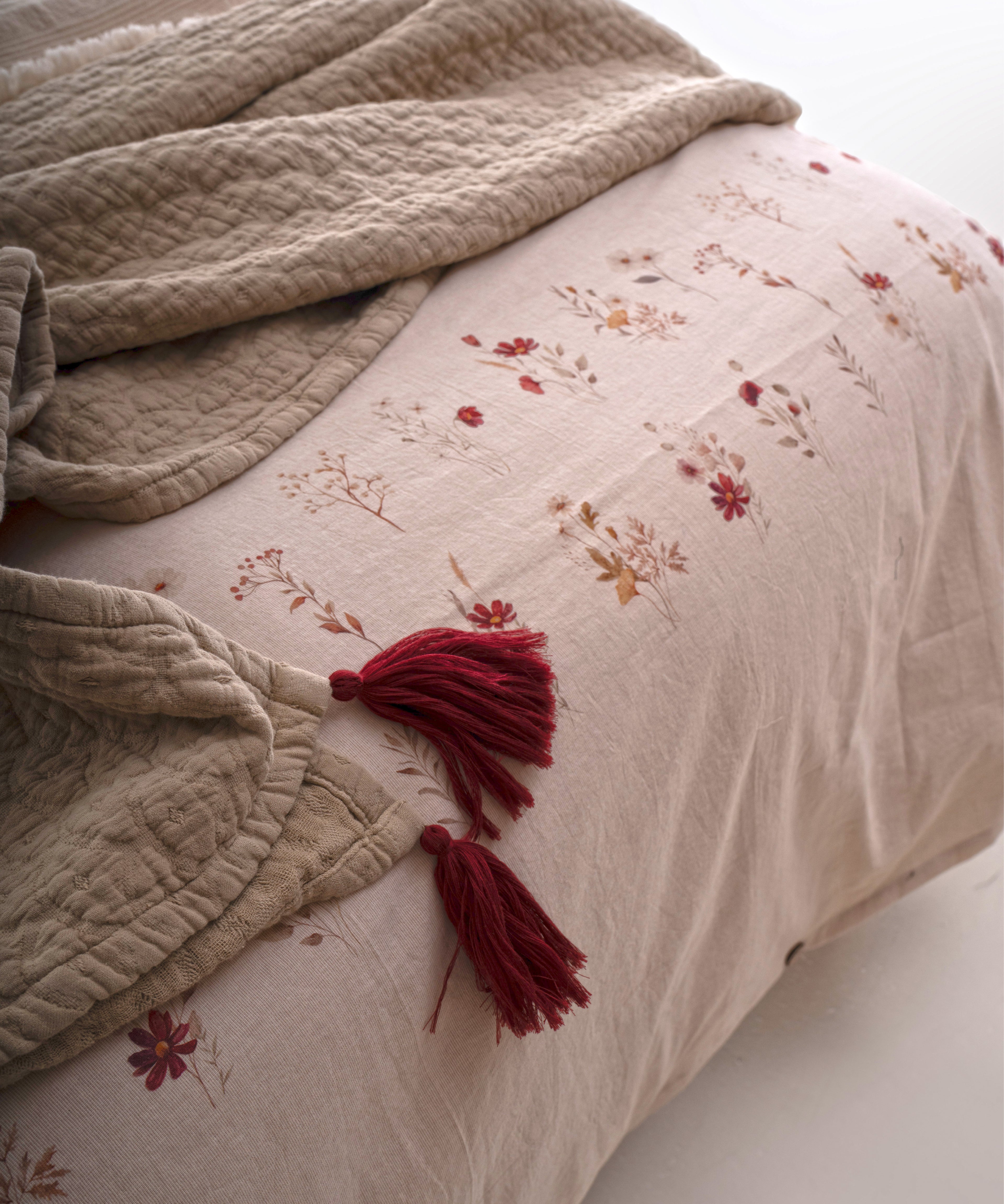 Brise Printanière %100 Cotton Stonewash Bedspread Set