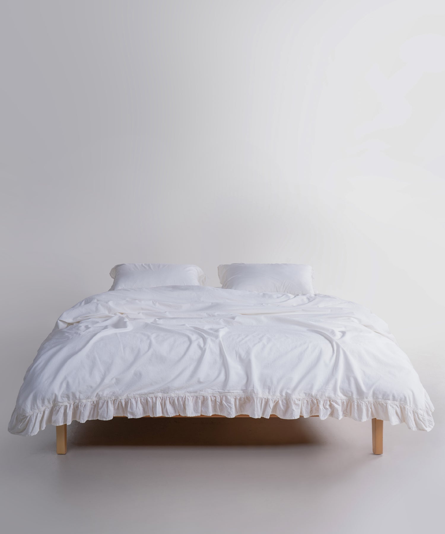 Stonewashed Exclusive 100% Soft Cotton Ruffled Duvet Cover Snow White